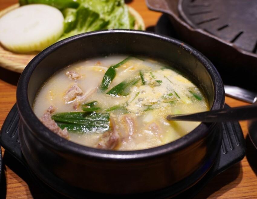 板橋韓式料理推薦｜ABV 韓式餐酒館｜晚上就來一份韓式烤肉配精釀啤酒 – 袁彬的美食旅遊筆記