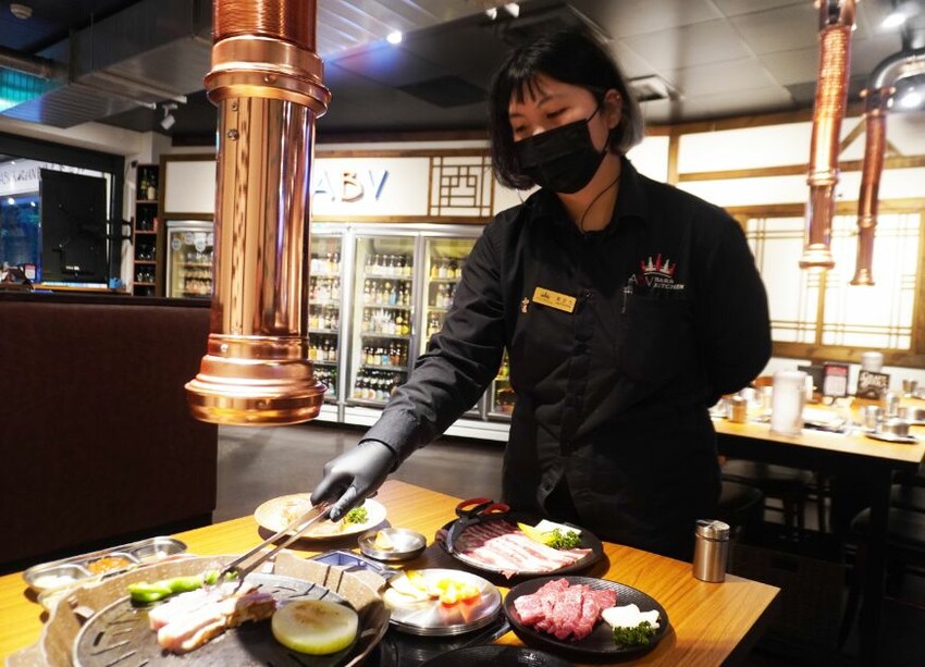 板橋韓式料理推薦｜ABV 韓式餐酒館｜晚上就來一份韓式烤肉配精釀啤酒 – 袁彬的美食旅遊筆記