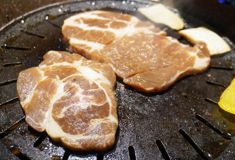 板橋韓式料理推薦｜ABV 韓式餐酒館｜晚上就來一份韓式烤肉配精釀啤酒 – 袁彬的美食旅遊筆記