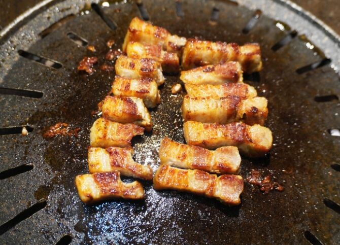 板橋韓式料理推薦｜ABV 韓式餐酒館｜晚上就來一份韓式烤肉配精釀啤酒 – 袁彬的美食旅遊筆記