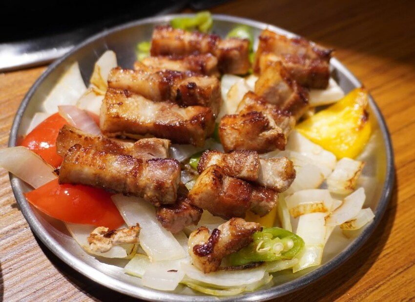 板橋韓式料理推薦｜ABV 韓式餐酒館｜晚上就來一份韓式烤肉配精釀啤酒 – 袁彬的美食旅遊筆記