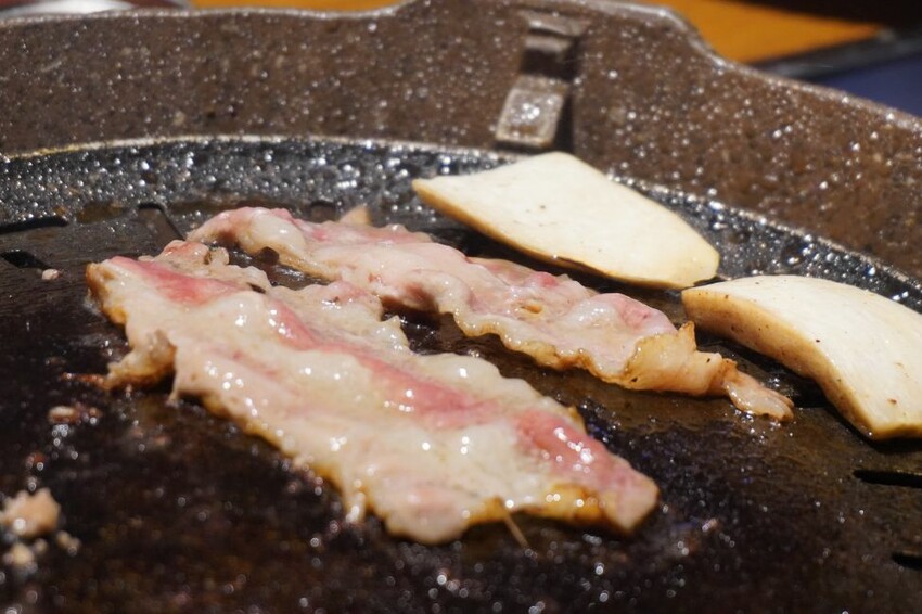 板橋韓式料理推薦｜ABV 韓式餐酒館｜晚上就來一份韓式烤肉配精釀啤酒 – 袁彬的美食旅遊筆記