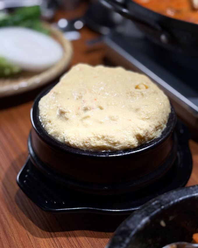 新北市板橋區板橋韓式烤肉推薦｜ABV韓式餐酒館：精釀啤酒×部隊鍋×炸雞 - 安妮 Anny