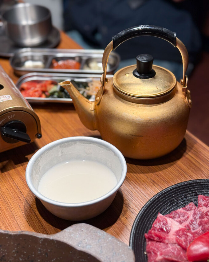 新北市板橋區板橋韓式烤肉推薦｜ABV韓式餐酒館：精釀啤酒×部隊鍋×炸雞 - 安妮 Anny