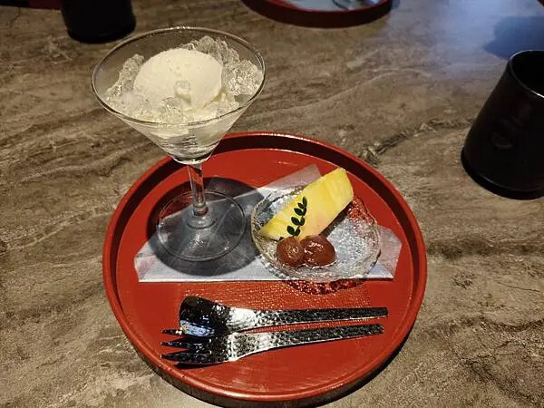 台北藝奇南京東路店~松江南京站1號出口~ 台北藝奇南京東路店~松江南京站1號出口~