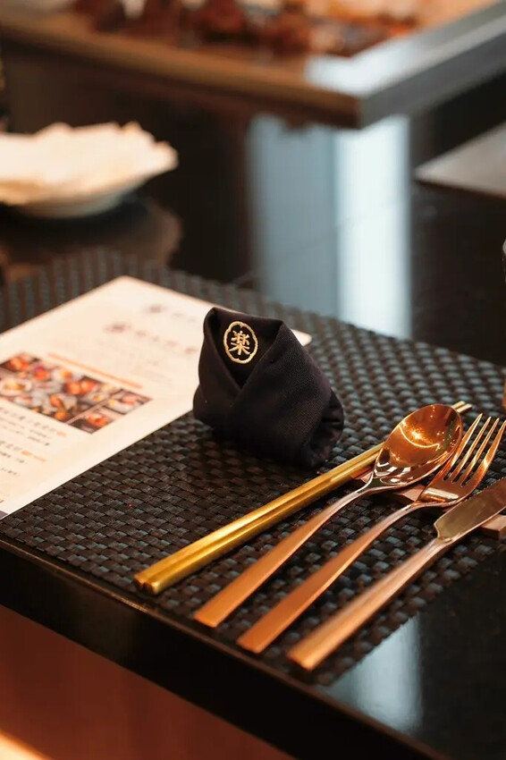 【台北萬華美食懶人包 西門美食】 明水然樂｜榮獲網路溫度計冠