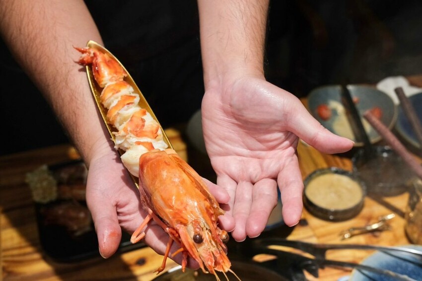 天塩川和室鍋物 ｜台南新開幕秘境日式鍋物，當月壽星免費送上等魚翅!!! - 肉依小姐吃什麼
