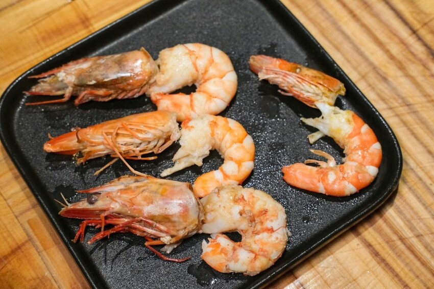 天塩川和室鍋物 ｜台南新開幕秘境日式鍋物，當月壽星免費送上等魚翅!!! - 肉依小姐吃什麼