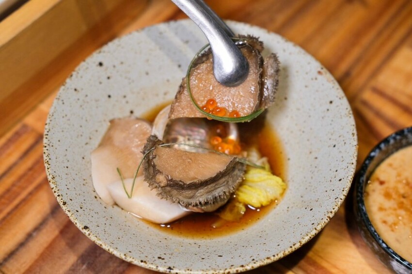 天塩川和室鍋物 ｜台南新開幕秘境日式鍋物，當月壽星免費送上等魚翅!!! - 肉依小姐吃什麼