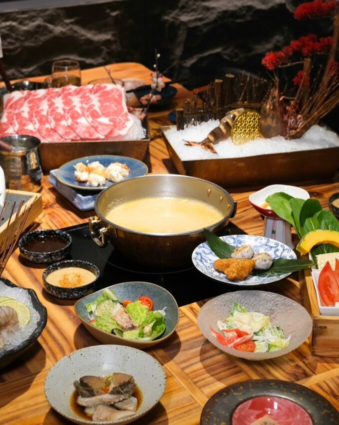 天塩川和室鍋物 ｜台南新開幕秘境日式鍋物，當月壽星免費送上等魚翅!!! - 肉依小姐吃什麼