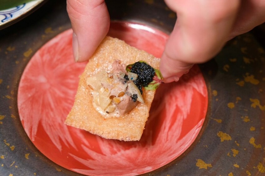 天塩川和室鍋物 ｜台南新開幕秘境日式鍋物，當月壽星免費送上等魚翅!!! - 肉依小姐吃什麼