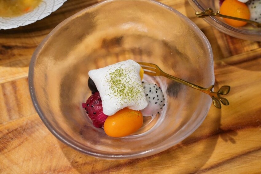 天塩川和室鍋物 ｜台南新開幕秘境日式鍋物，當月壽星免費送上等魚翅!!! - 肉依小姐吃什麼