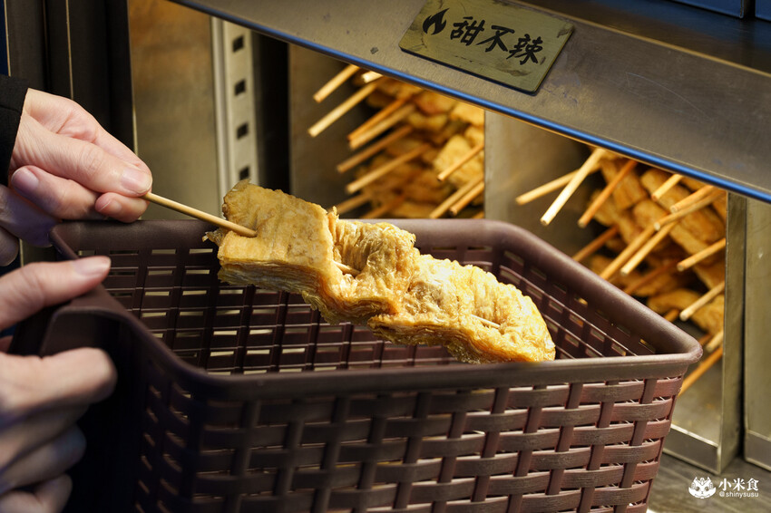 台北市信義區台北市信義區老王炸烤|2025平價串燒、炸物、海鮮、宵夜歡唱與調酒,台北超chill夜生活聚餐推薦!