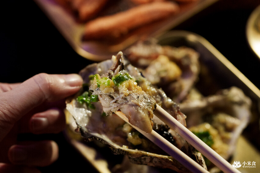 台北市信義區台北市信義區老王炸烤|2025平價串燒、炸物、海鮮、宵夜歡唱與調酒,台北超chill夜生活聚餐推薦!