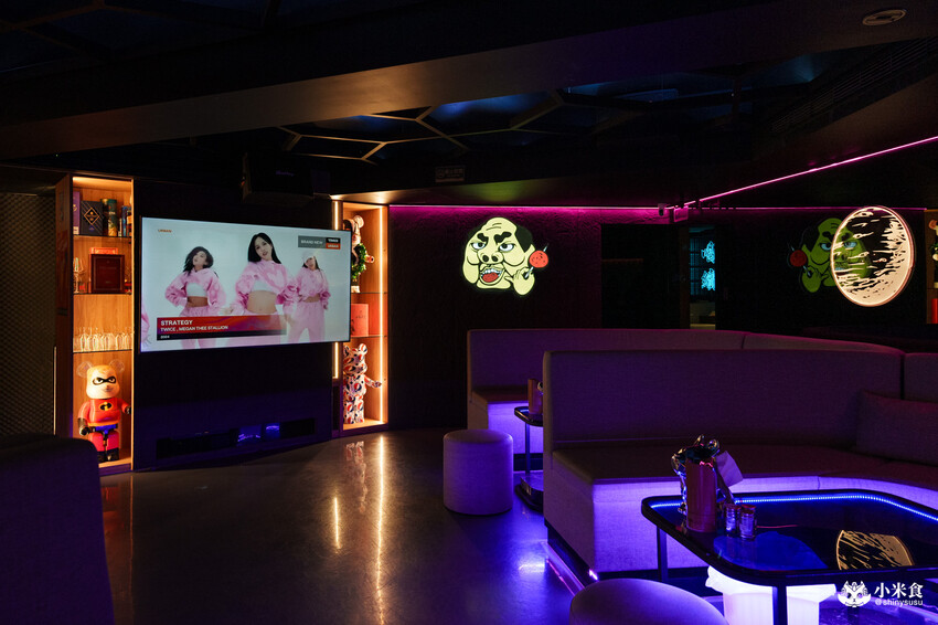 台北市信義區台北市信義區老王炸烤|2025平價串燒、炸物、海鮮、宵夜歡唱與調酒,台北超chill夜生活聚餐推薦!