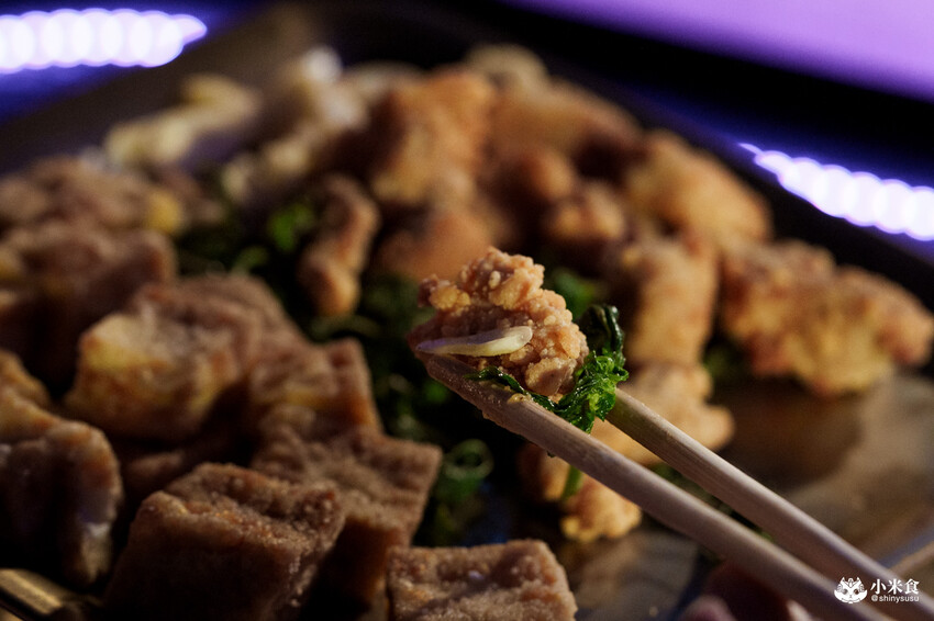 台北市信義區台北市信義區老王炸烤|2025平價串燒、炸物、海鮮、宵夜歡唱與調酒,台北超chill夜生活聚餐推薦!