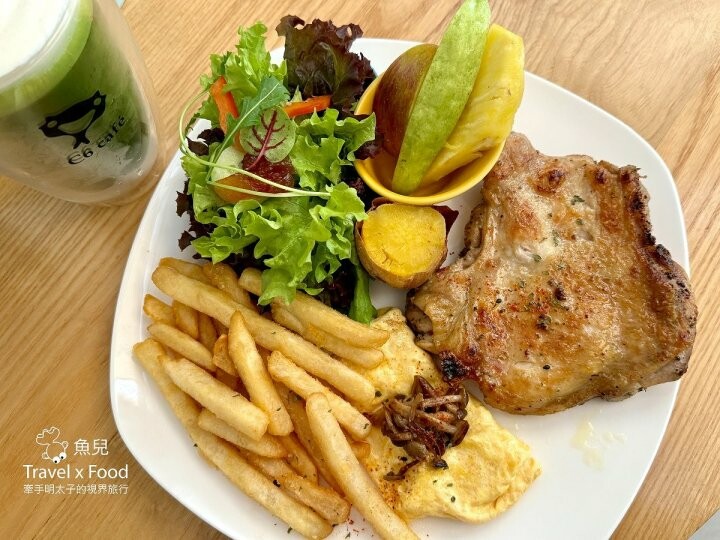 桃園藝文特區質感早午餐,鄉村風建築,全新品牌C6喜遛咖啡 - 魚兒 x 牽手明太子的「視」界旅行