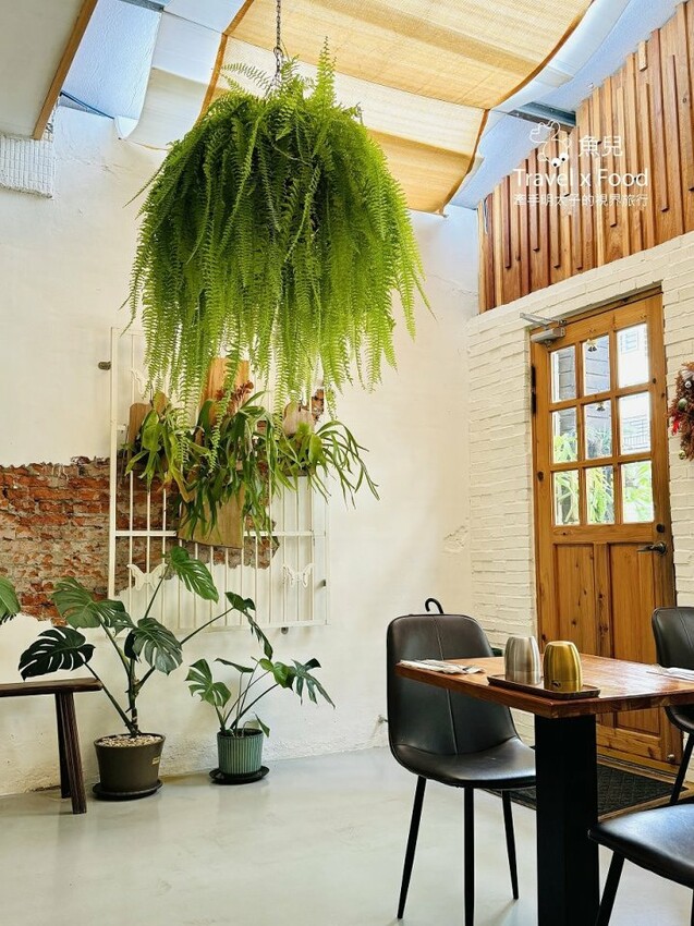 桃園藝文特區質感早午餐,鄉村風建築,全新品牌C6喜遛咖啡 - 魚兒 x 牽手明太子的「視」界旅行