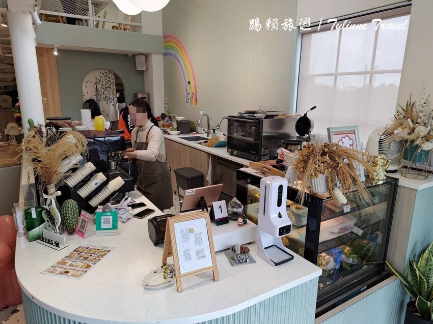 雲林咖啡廳推薦「樂麥咖啡」早午餐 下午茶，巴斯克蛋糕鬆餅必點。