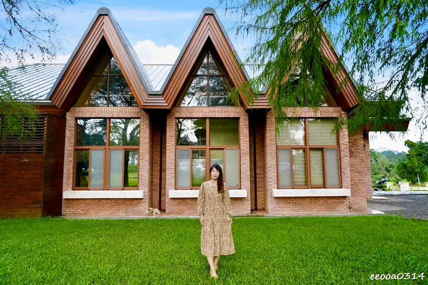 坐擁峨眉湖畔美景「世界幸福咖啡總店」，新竹峨眉湖蔬食咖啡廳、