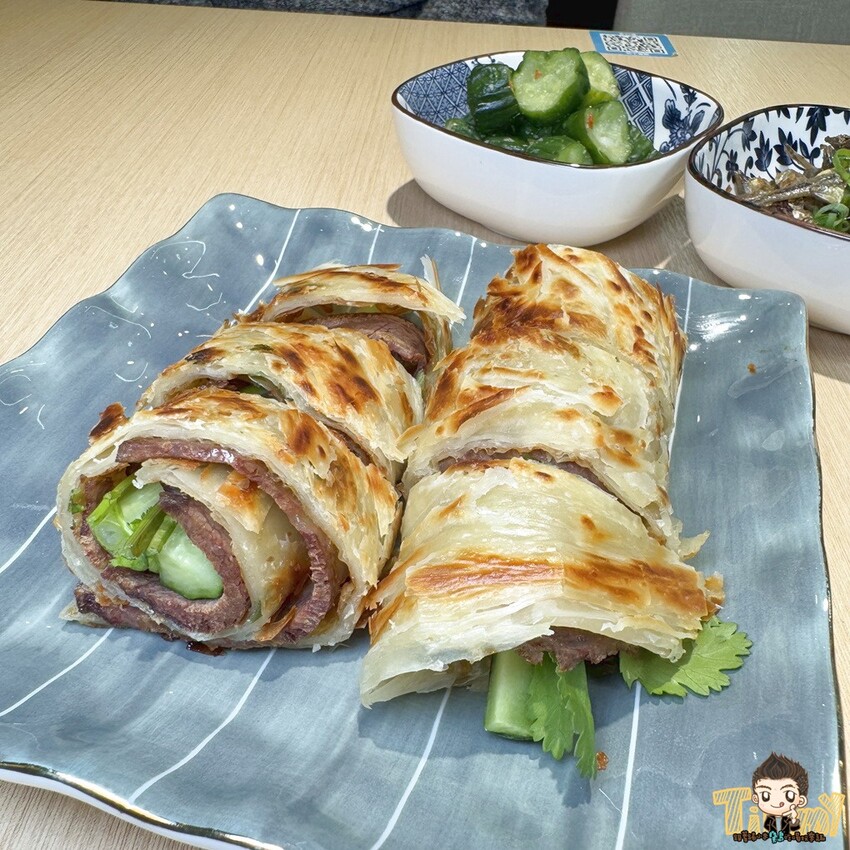 新竹縣竹北市一頭牛只有3KG的臉頰肉做的牛肉麵你們吃過了嗎? 限時限量的手作湖南臘肉飯絕對讓你齒頰留香！- 跟著踢小米吃喝玩樂趣