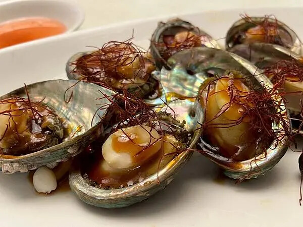 LINE_ALBUM_麗都_250401_10 LINE_ALBUM_麗都_250401_10