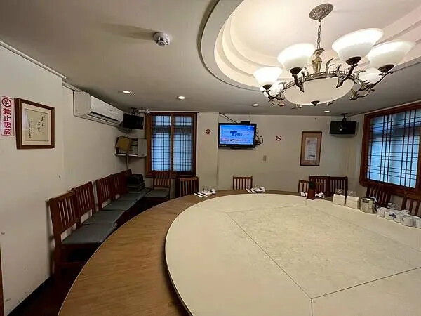 LINE_ALBUM_麗都_250401_21 LINE_ALBUM_麗都_250401_21