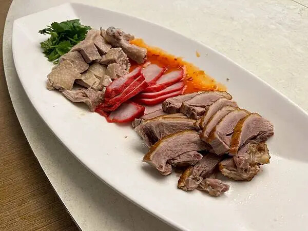 LINE_ALBUM_麗都_250401_19 LINE_ALBUM_麗都_250401_19