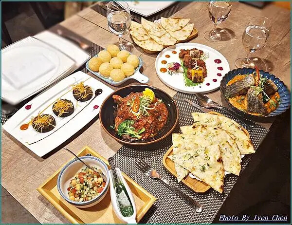 《信義區印度餐廳》精緻異國料理『』 Ivenの窩食在分享