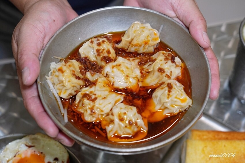 桃園青埔｜青亭點水茶餐廳～鄰近桃園高鐵、IKEA、華泰茗品城