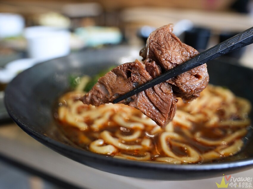 【謝府小碗菜】內用最低只要29元就能享有免費白飯,清粥,豆花,飲料無限供應!