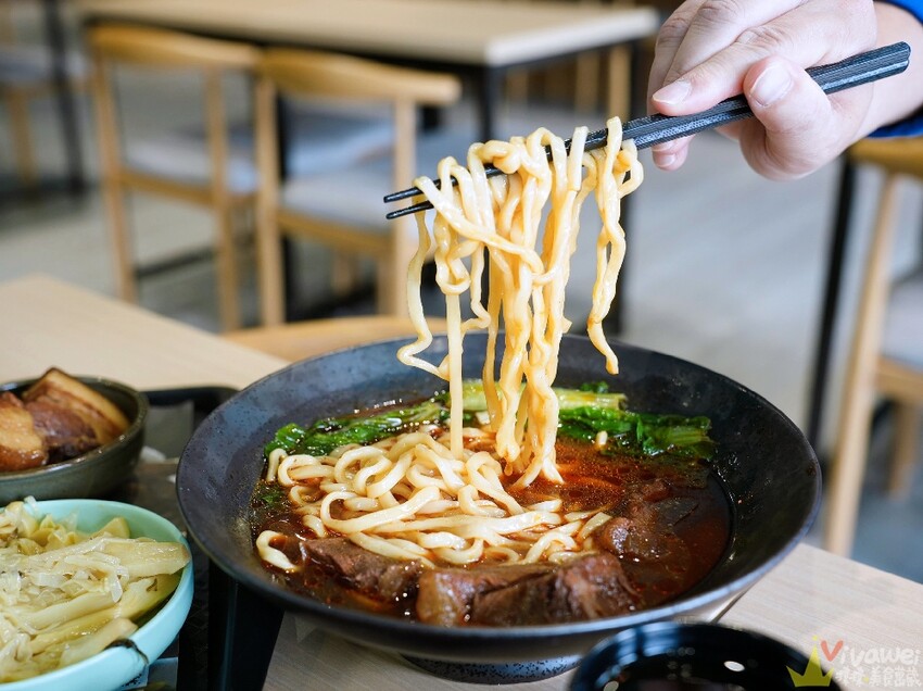 【謝府小碗菜】內用最低只要29元就能享有免費白飯,清粥,豆花,飲料無限供應!