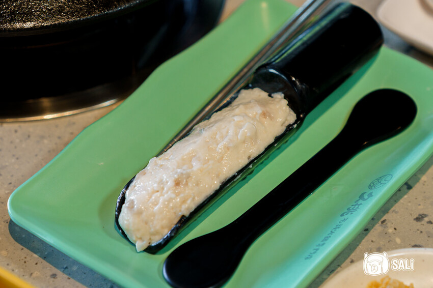 久桃石頭火鍋|台中勤美火鍋推薦,蔬果大骨雞骨乳白高湯現炒爆香,下午時段不休息 - 莎笠,小日子