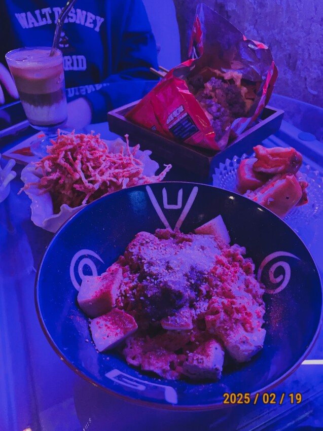 台北市信義區🍗北醫附近必訪復古咖啡廳|青春雞