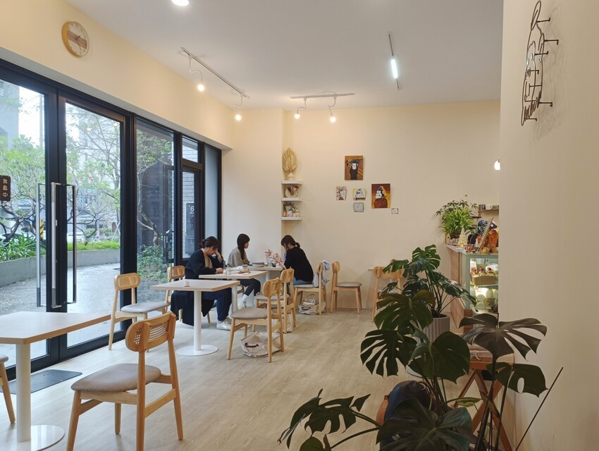 竹北咖啡廳推薦UooUoo cafe！享受早午餐、特色輕食，感受慢活的療癒咖啡廳。