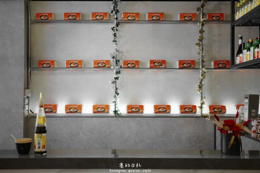 台中逢甲宵夜新選擇！烏竹樓OT Kitchen黑豬肉熱炒，半夜也能吃。