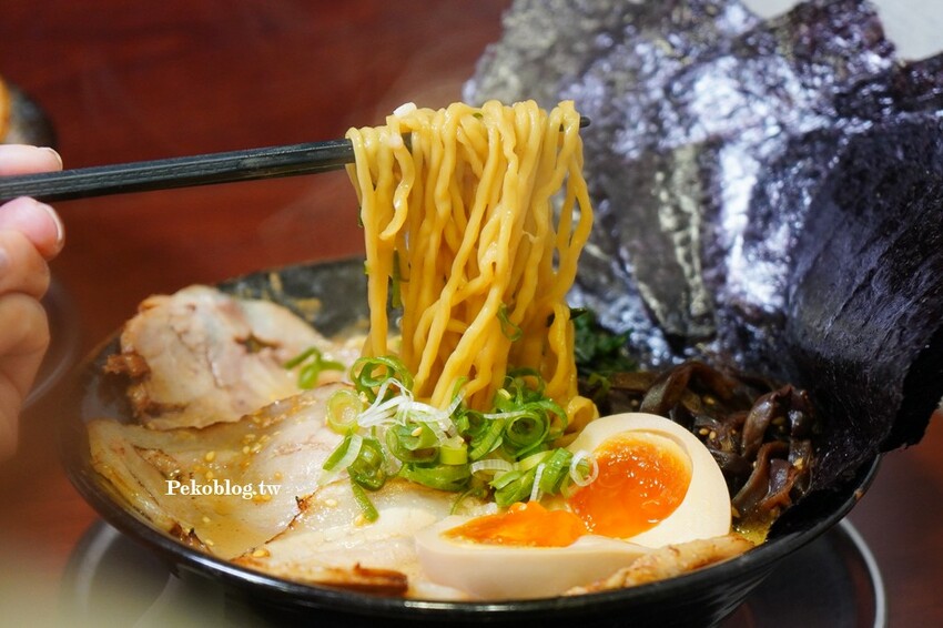 小林拉麵.頂溪拉麵.頂溪站美食.永和美食.永和拉麵推薦.樂華夜市美食.樂華夜市必吃.