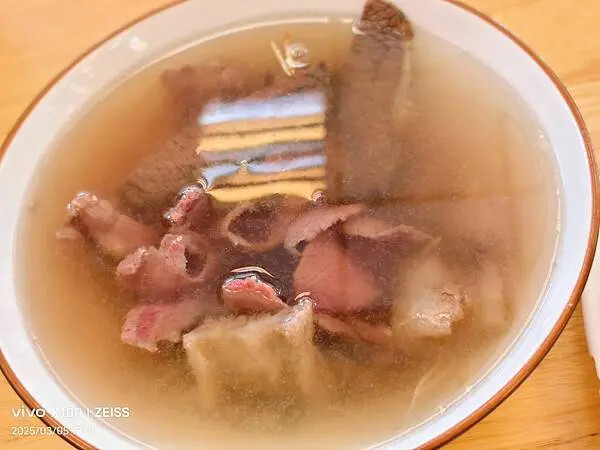 /tmp/phpX7QjRz /tmp/phpX7QjRz