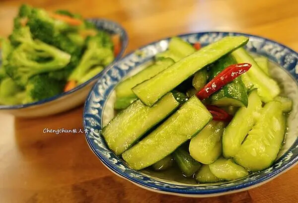 ◎宜蘭礁溪【有麵煮私房小吃(溫泉店)】簡單、新鮮、小菜豐富 