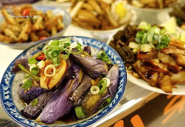 ◎宜蘭礁溪【有麵煮私房小吃(溫泉店)】簡單、新鮮、小菜豐富 