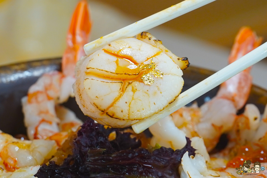 高雄必吃新店 Mochi Mochi鬆餅屋，隱藏美味現烤現煎 極上の釜飯 X 高雄首間全台第一極上釜飯登場 - 跟著尼力吃喝玩樂＆親子生活