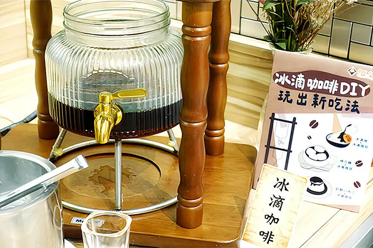 /tmp/phpS5oHaI /tmp/phpS5oHaI