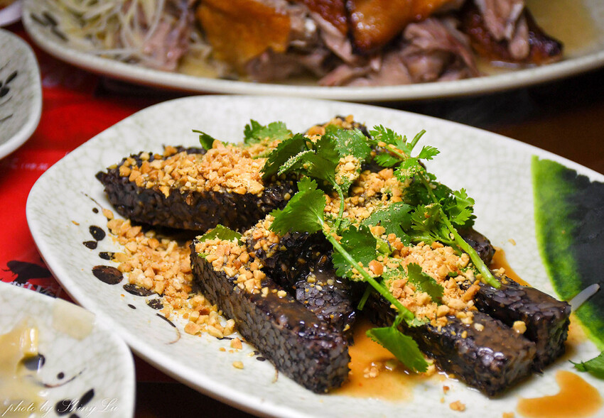 中永和最好吃的鵝肉店，Q嫩不會柴，煙燻口味超好吃