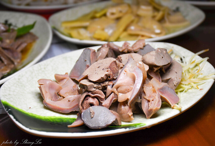 中永和最好吃的鵝肉店，Q嫩不會柴，煙燻口味超好吃