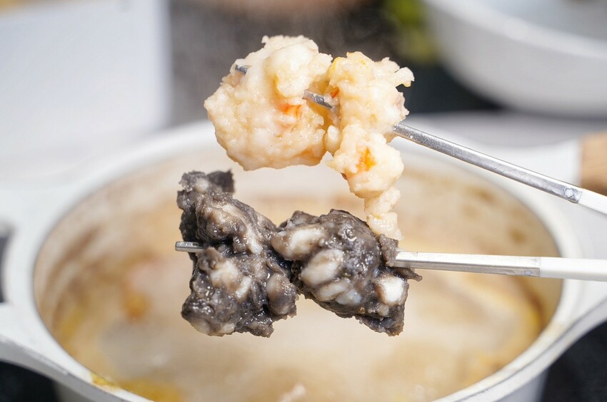 新竹最時髦的自助吧個人火鍋「陳阿姨火鍋灶咖」插旗竹北啦！整體不論是湯頭、肉品、海鮮，品質都不馬虎，下次聚餐、約會，來找陳阿姨就對了！ - 阿華田的美食日記