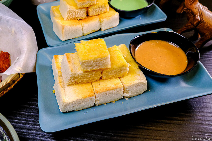 80年日式老宅吃傳統船麵、豬骨湯麵，阿瑞Ma泰國55船麵，吃船麵搭火山排骨、烤土司吃濃濃泰式風味！