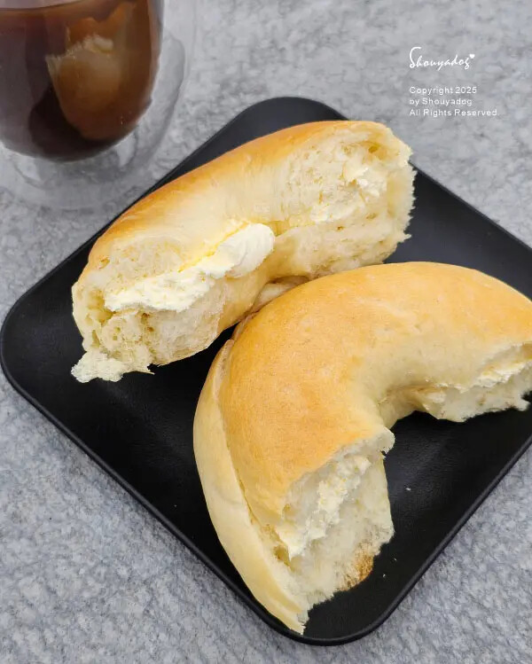 【貝果推薦】查理布朗水嫩貝果 北海道牛乳 白醬燻雞 草莓牛奶 【貝果推薦】查理布朗水嫩貝果 北海道牛乳 白醬燻雞 草莓牛奶