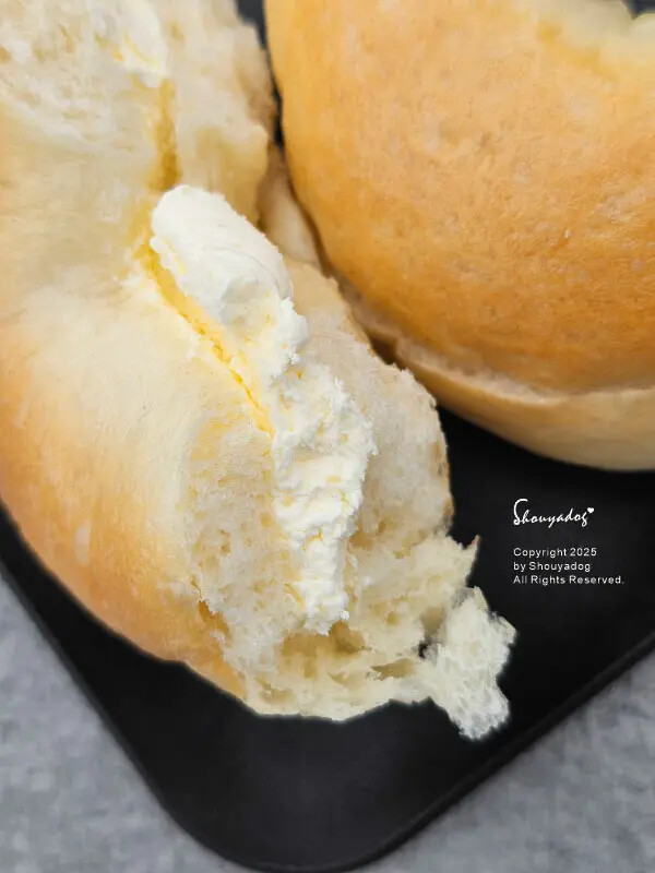 【貝果推薦】查理布朗水嫩貝果 北海道牛乳 白醬燻雞 草莓牛奶 【貝果推薦】查理布朗水嫩貝果 北海道牛乳 白醬燻雞 草莓牛奶