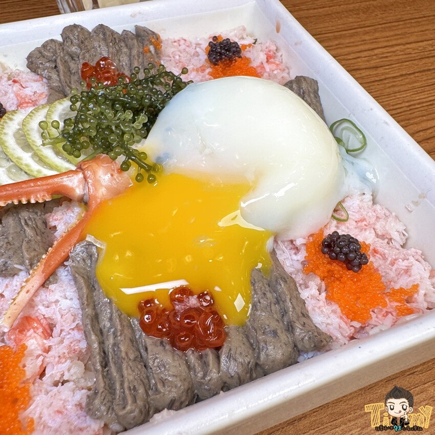 新竹市東區新竹今日魚市。丼賞和食竹科關新店 這家是關新區最有日本氛圍的丼飯專門店 400元浮誇刺身船竟然有25片以上生魚片！ (菜單營業時間地址電話) – 跟著踢小米吃喝玩樂趣