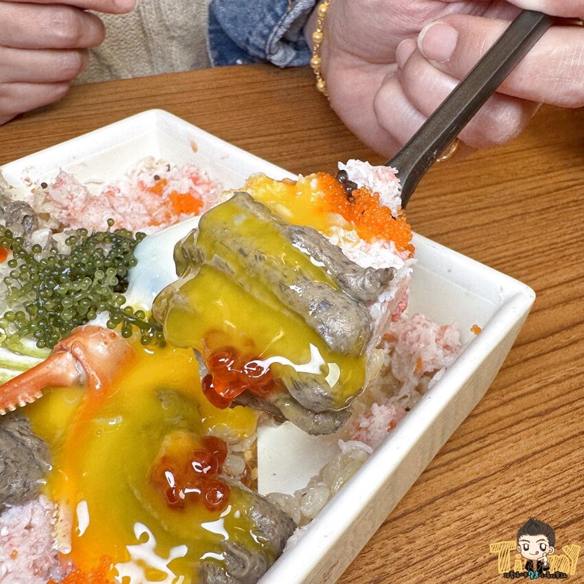 新竹市東區新竹今日魚市。丼賞和食竹科關新店 這家是關新區最有日本氛圍的丼飯專門店 400元浮誇刺身船竟然有25片以上生魚片！ (菜單營業時間地址電話) – 跟著踢小米吃喝玩樂趣